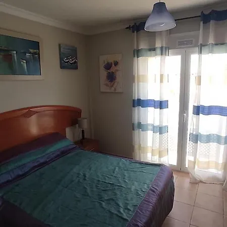 Вилла Casa Donn - El Sultan 63 - Luxury 3 Bed With Fast Fibre Internet Коральео