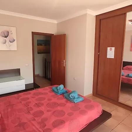 Вилла Casa Donn - El Sultan 63 - Luxury 3 Bed With Fast Fibre Internet Коральео