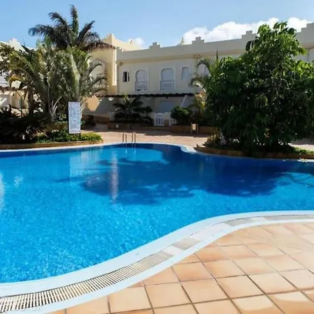 Casa Donn - El Sultan 63 - Luxury 3 Bed With Fast Fibre Internet