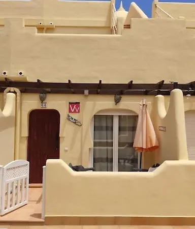 Casa Donn - 3 Bedroom Villa At El Sultan, Corralejo Villa
