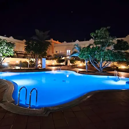 Casa Donn - El Sultan 63 - Luxury 3 Bed With Fast Fibre Internet Villa *