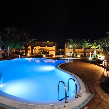 Villa Casa Donn - El Sultan 63 - Luxury 3 Bed With Fast Fibre Internet *